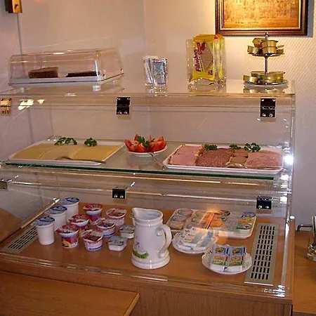 Hotel Alfa